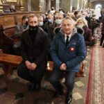 11.11.2021. Kielce. Bazylika katedralna. Msza święta w intencji Ojczyzny. Na zdjęciu (z prawej): Zbigniew Koniusz - wojewoda świętokrzyski / Wiktor Taszłow / Radio Kielce