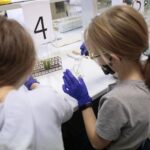 14.01.2022. Kielce. "Noc Biologów" na Uniwersytecie Jana Kochanowskiego / Wiktor Taszłow / RadioKielce