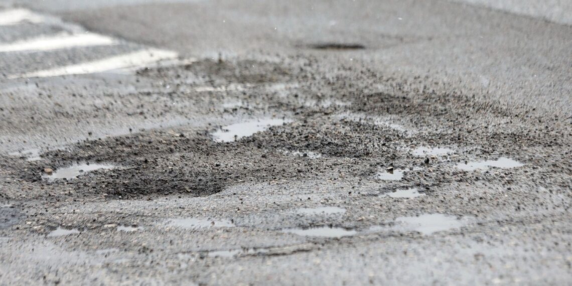 Kolejne drogi doczekają się remontów. W planach ważnych odcinek w Rakowie