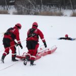22.01.2022. Cedzyna. Wspólne ćwiczenia WOT i PSP / Wiktor Taszłow / Radio Kielce