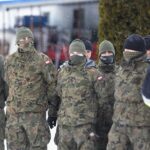 22.01.2022. Cedzyna. Wspólne ćwiczenia WOT i PSP / Wiktor Taszłow / Radio Kielce