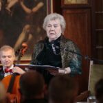 22.01.2022. Sandomierz. Koncert charytatywny dla Bartusia Przychodzkiego. Na zdjęciu: aktorka Teresa Lipowska / Wiktor Taszłow / Radio Kielce