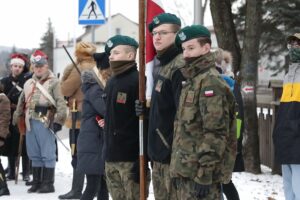 23.01.2022. Białogon. Marsz Pamięci upamiętniający 159. rocznicę wybuchu powstania styczniowego / Wiktor Taszłow / Radio Kielce