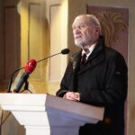 23.01.2022. Wąchock. Msza Święta w intencji ojczyzny. Na zdjęciu: Antoni Macierewicz - marszałek senior / Wiktor Taszłow / Radio Kielce