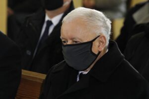 16.01.2021. Starachowice. Msza w 8. rocznicę śmierci Jadwigi Kaczyńskiej. Na zdjęciu: Jarosław Kaczyński - prezes PiS / Jarosław Kubalski / Radio Kielce