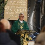 16.01.2021. Starachowice. Msza w 8. rocznicę śmierci Jadwigi Kaczyńskiej. / Jarosław Kubalski / Radio Kielce