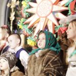 15.01.2022  Kielce. Kościół garnizonowy. Koncert laureatów X Międzynarodowego Konkursu Kolęd, Pastorałek i Piosenek Świątecznych. Zespół Radosne Nutki / Jarosław Kubalski / Radio Kielce