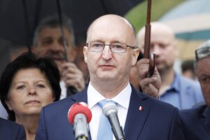 22.05.2021 Kielce. Konferencja Prawa i Sprawiedliwości - Polski Ład. Wiceminister spraw zagranicznych Piotr Wawrzyk / Jarosław Kubalski / Radio Kielce