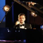 20.11.2021 Kielce. Zespół Państwowych Szkół Muzycznych. Koncert finalisty Konkursu Chopinowskiego Kamila Pacholca. Na zdjęciu Kamil Pacholec / Jarosław Kubalski / Radio Kielce