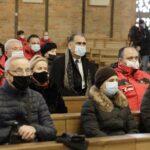 24.11.2021 Kielce. Kościół św. Józefa Robotnika. Pogrzeb Roberta Kałuży, dziennikarza Radia Kielce / Jarosław Kubalski / Radio Kielce