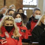 24.11.2021 Kielce. Kościół św. Józefa Robotnika. Pogrzeb Roberta Kałuży, dziennikarza Radia Kielce / Jarosław Kubalski / Radio Kielce