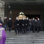 24.11.2021 Kielce. Kościół św. Józefa Robotnika. Pogrzeb Roberta Kałuży, dziennikarza Radia Kielce / Jarosław Kubalski / Radio Kielce