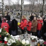 24.11.2021 Kielce. Kościół św. Józefa Robotnika. Pogrzeb Roberta Kałuży, dziennikarza Radia Kielce / Jarosław Kubalski / Radio Kielce