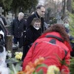 25.11.2021 Kielce. Cmentarz Stary. Pogrzeb byłego dyrektora technicznego Radia Kielce Wiesława Wójcikiewicza / Jarosław Kubalski / Radio Kielce