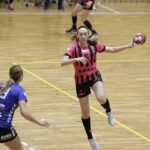 Na zdjęciu (z piłką): Alicja Pękala / Fot. Jarosław Kubalski - Radio Kielce