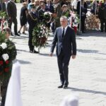 12.08.2021 Kielce. Uroczyste zakończenie 56. (41. po wojnie) Marszu Szlakiem I Kompanii Kadrowej. Wojewoda Zbigniew Koniusz / Jarosław Kubalski / Radio Kielce