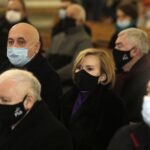 16.01.2022. Starachowice. Msza święta w intencji Jadwigi Kaczyńskiej w 9. rocznicę śmierci. Na zdjęciu: Na zdjęciu (od lewej): Joachim Brudziński - europoseł, Jarosław Kaczyński - prezes PiS, Anna Krupka - wiceminister sportu i turystyki, Andrzej Bętkowski - marszałek województwa świętokrzyskiego / Jarosław Kubalski / Radio Kielce