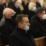 16.01.2022. Starachowice. Msza święta w intencji Jadwigi Kaczyńskiej w 9. rocznicę śmierci. Na zdjęciu: Mirosław Gębski - starosta kielecki / Jarosław Kubalski / Radio Kielce