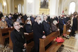 23.10.2021 Kielce. Uroczystości odsłonięcia pomnika Matki Polki Sybiraczki. Msza w kościele garnizonowym / Jarosław Kubalski / Radio Kielce