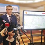 19.01.2022. Kielce. Prezentacja aplikacji „Ulepszamy Kielce”. Na zdjęciu: Bogdan Wenta - prezydent Kielc / Jarosław Kubalski / Radio Kielce