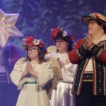 20.01.2022 Kielce. WDK. Kolędowanie. Zespół "Uśmiech" / Jarosław Kubalski / Radio Kielce