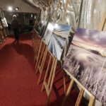 27.01.2022 Kielce. KCK. Wystawa fotografii "Krajobraz niepokorny" / Jarosław Kubalski / Radio Kielce