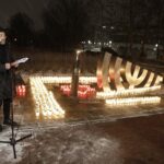 27.01.2022 Kielce. Międzynarodowy Dzień Pamięci o Ofiarach Holokaustu. Uroczystość przed Menorą. Na zdjęciu prezes Stowarzyszenia im. Jana Karskiego Bogdan Białek / Jarosław Kubalski / Radio Kielce