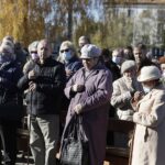 01.11.2021 Kielce. Wszystkich Świętych. Msza na cmentarzu na Piaskach / Jarosław Kubalski / Radio Kielce