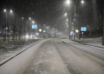 23.12.2021. Kielce. Załamanie pogody: deszcz i śnieg / Jarosław Kubalski / Radio Kielce