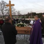 07.01.2022 Imielno. Pogrzeb majora Leona Kalety / Jarosław Kubalski / Radio Kielce