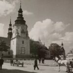 Kielce. Widok na dzwonnicę katedralną / archiwum