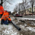21.01.2022. Kielce. Ulica 1 Maja. Montaż Inteligentnego Systemu Transportowego / Wiktor Taszłow / Radio Kielce