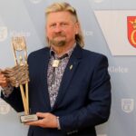 15.03.2021. Kielce. Uroczystość wręczenia Nagród Miasta Kielce. Na zdjęciu: Sławomir Micek - laureat / Łukasz Zarzycki / Urząd Miasta Kielce