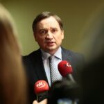 Bez decyzji w sprawie Zbigniewa Ziobry. Posiedzenie odroczone