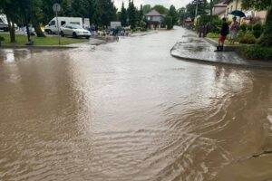 24.06.2021. Skalbmierz. Zalane miasto / Urząd Miasta i Gminy w Skalbmierzu