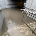 17.02.2022. Kielce. Woda w tunelu podziemnym pod rondem Gustawa Herlinga-Grudzińskiego / Wiktor Taszłow / Radio Kielce