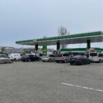 25.02.2022. Kielce. Stacje benzynowe / Wiktor Taszłow / Radio Kielce