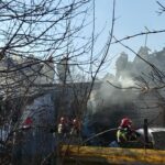 14.02.2022. Łączna. Pożar budynku mieszkalno-gospodarczego / Marcin Marszałek / Radio Kielce