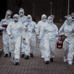 21.02.2022. Zgórsko koło Kielc. Badanie podopiecznych DPS-u / Irek Dorozanski / DWOT