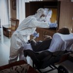 21.02.2022. Zgórsko koło Kielc. Badanie podopiecznych DPS-u / DWOT