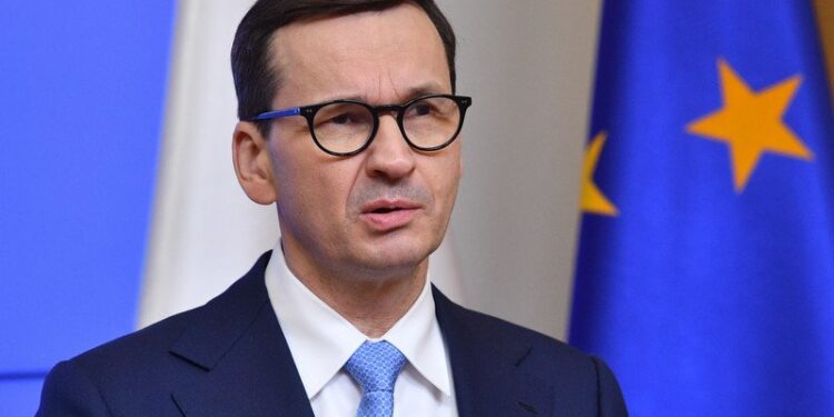 25.02.2022. Bruksela, Belgia. Konferencja prasowa premiera Mateusza Morawieckiego. Premier Morawiecki wziął udział w nadzwyczajnym szczycie Unii Europejskiej dot. agresji Rosji przeciwko Ukrainie / PAP/Radek Pietruszka