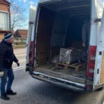 26.02.2020. Skalbmierz. Demontaż figury św. Dominika / UMiG Skalbmierz