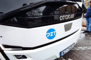 04.02.2022. Opatów. Nowy autokar marki Otokar Ulyso T / Starostwo Powiatowe w Opatowie