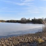 13.02.2022. Piła. Okolice zbiornika wodnego / Magdalena Galas-Klusek / Radio Kielce