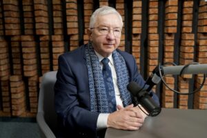 04.02.2022. Radio Kielce. Rozmowa Dnia. Na zdjęciu: Krzysztof Lipiec - lider świętokrzyskich struktur PiS / Piotr Kwaśniewski / Radio Kielce