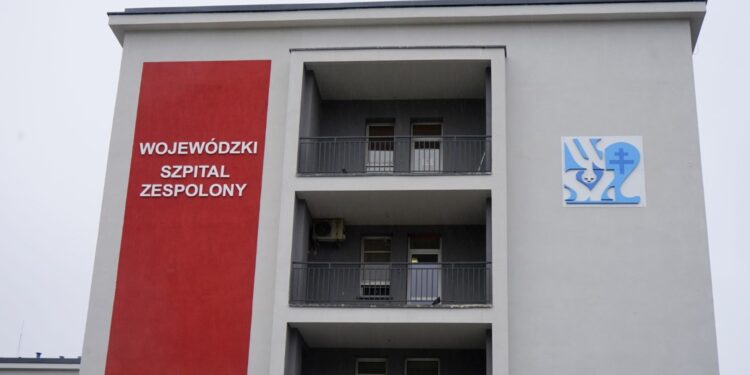 22.02.2022. Kielce. Wojewódzki Szpital Zespolony w Kielcach / Piotr Kwaśniewski / Radio Kielce