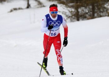 11.02.2022. Zimowe Igrzyska Olimpijskie Pekin 2022. Na zdjęciu: Dominik Bury podczas biegu klasycznego mężczyzn na 15 km / PAP/EPA/JEON HEON-KYUN