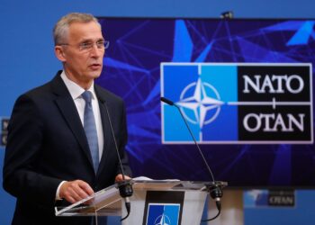 Na zdjęciu: Jens Stoltenberg / STEPHANIE LECOCQ / PAP/EPA.