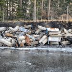 14.02.2022. Suchedniów. Spalona naczepa samochodu ciężarowego / Wiktor Taszłow / Radio Kielce