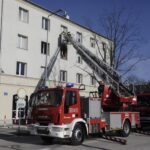 13.02.2022. Kielce. Pożar bloku przy ulicy Zagórskiej / Jarosław Kubalski / Radio Kielce